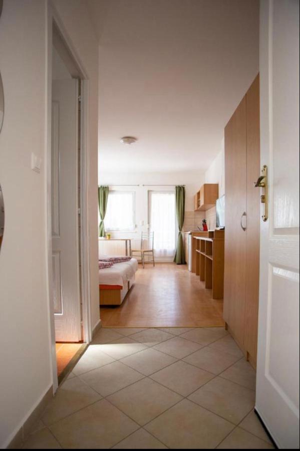 Bonita Apartmanház Apartamento Zalakaros Exterior foto
