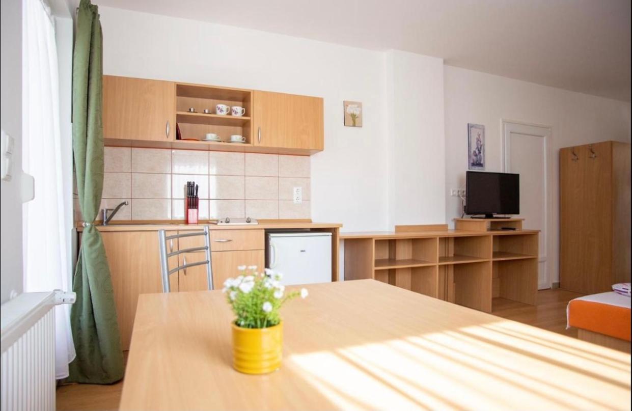 Bonita Apartmanház Apartamento Zalakaros Exterior foto