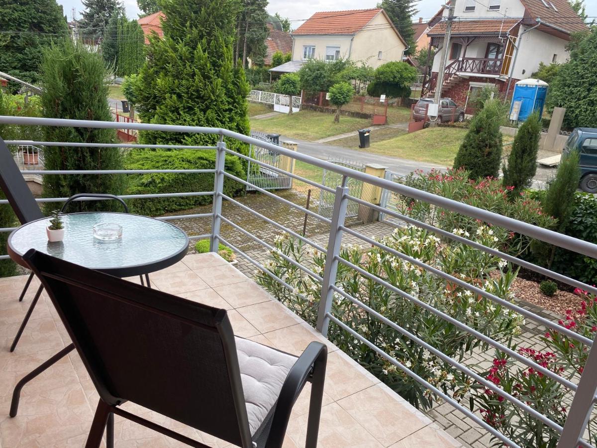 Bonita Apartmanház Apartamento Zalakaros Exterior foto